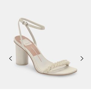 Dolce Vita Nory Heel in vanilla pearl